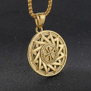 Collier pendentif personnalisé en acier inoxydable de forme ronde avec gravure vintage, talisman amulette de Salomon pour hommes, pendentif croix - Product Image 3