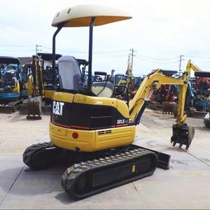 Mini-excavatrices Caterpillar d'occasion 301.5/301.7/304C/303C/305E avec accessoires (tarière, grappin, brise-roche) - Product Image 3