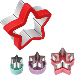 Set di 4 Tagliabiscotti a Forma di Stella di Alta Qualità, Utensili <span class=keywords><strong>per</strong></span> Sandwich Fai-da-Te, Stampi <span class=keywords><strong>per</strong></span> <span class=keywords><strong>Biscotti</strong></span> <span class=keywords><strong>per</strong></span> Bambini, <span class=keywords><strong>per</strong></span> Casa e Scuola - Product Image 1
