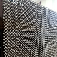 Rideau décoratif en maille métallique dorée en acier inoxydable pour séparateurs de pièce d'hôtel et de restaurant