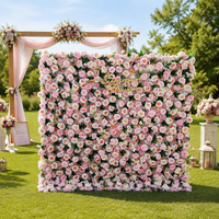 Nouvelle conception de toile de fond enroulable avec mur de fleurs artificielles roses pour la décoration de scène de mariage