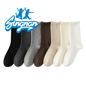 Calcetines de media pantorrilla sin costuras para mujer, anti-bolitas, con borde enrollado, de algodón peinado puro, antibacterianos y resistentes al olor, para otoño. - Product Image 5