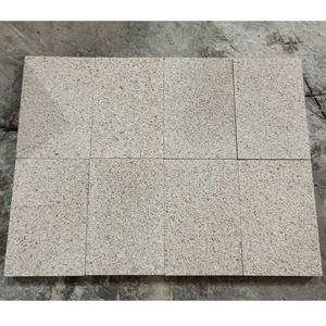 Granito G682 Giallo Ruggine Finitura Bush-hammered - Product Image 4
