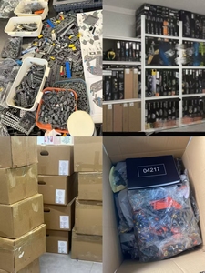 Set di Blocchi da Costruzione Pikachu 72152 Compatibile con Lego, Adatto come Regalo di Halloween e Natale, 2050 Pezzi - Product Image 2