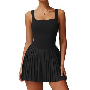 Vente en gros de combinaisons de yoga en plein air de style sexy de haute qualité pour femmes - Product Image 1