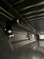 Couverture de benne rétractable en alliage d'aluminium électrique sur mesure pour Toyota pour camionnette Travo