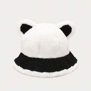 Chapeau Bob en Peluche Doux et Moelleux à Imprimé Vache Laitière, en Gros et en Stock, pour Femme, Mode Hiver, Chaud, Décontracté, Sport, Voyage, Extérieur - Product Image 6