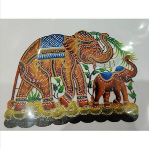 Escultura Moderna Hecha a Mano de Cuero Vacuno Tallado Ligero para Decoración del Hogar o Regalo - Product Image 5