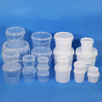 Seau d'emballage en plastique recyclable de qualité alimentaire tailles 1L-5L avec couvercle de poignée de seau de boisson transparent pour le lait et l'emballage alimentaire