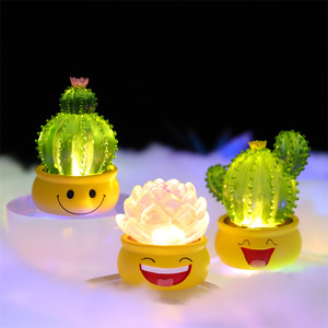 Mini figurine LED <span class=keywords><strong>Cactus</strong></span> vert lumineux, boîte mystère, pour ornement de succulente à motif facial, accessoires de bureau pour écran d'ordinateur - Product Image 2