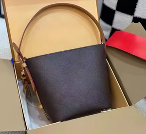 Tendances de la mode : sacs à main haut de gamme pour femmes, sacs fourre-tout de luxe de créateurs, portefeuilles pour femmes, sacs à la mode célèbres - Product Image 5