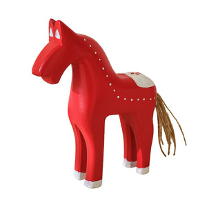 Caballo balancín de madera, decoración navideña para mesa, rojo y blanco, hecho a mano, estilo bohemio, adorno para barra de bar - Product Image 3