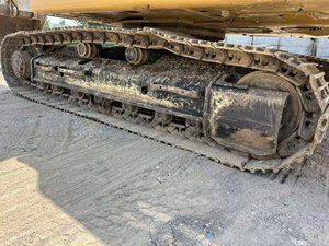 Caterpillar d'occasion pour CAT 330GC Vente Excellente pelle sur chenilles de 30 tonnes avec moteur et boîte de vitesses fiables Bon prix! - Product Image 6