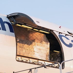 ตัวแทนขนส่งทางอากาศ ddu DDP จากประเทศจีนซาอุดิอาระเบีย - Product Image 6