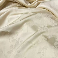 Tissu en satin jacquard cupro tendance à motif floral unique, prêt à l'emploi, pour robes, vêtements et textiles de maison pour femmes et hommes