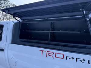 Cubierta Rígida de Aluminio Impermeable para Camioneta Todoterreno, Compatible con <span class=keywords><strong>Ford</strong></span> F150, Ranger, Tacoma, Hilux, Dmax, Np300, JEEP, RAM, GMC - Product Image 3