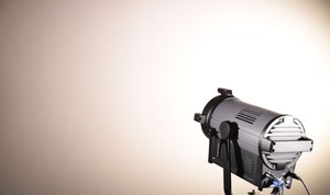 Fotografía de televisión profesional 400W LED blanco cálido Luz de relleno de punto de seguimiento para transmisión en vivo de TV de Iglesia - Product Image 4