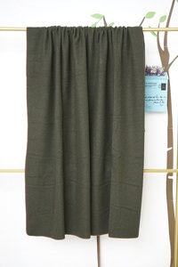 Sang Trọng Cổ Điển Cabin Len Ném Chăn Tinh Khiết Màu Xám Màu Xanh Lá Cây Màu Rắn Mô Hình Tùy Chỉnh Kích Thước Đồng Bằng Phong Cách Cho Cắm Trại Ngoài Trời - Product Image 2