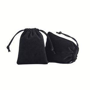 Pochette à Bijoux en Velours de Luxe Personnalisable avec Logo, Cordon de Serrage, Haute Qualité, Idéale pour Mariage - Vente Flash - Product Image 6
