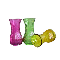 Vase en verre transparent sculpté européen pour mariage Vase en verre transparent à fleurs décoratives pour table à manger