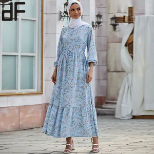 批发新款时尚谦虚的穆斯林女士长裙派对一款线雪纺浅蓝色印花长裙女士穆斯林连衣裙
