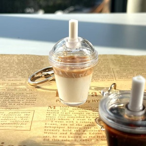Porte-clés Americano, aimant de réfrigérateur en forme de tasse miniature en acrylique, pendentif de sac portable, article promotionnel café Latte - Product Image 4