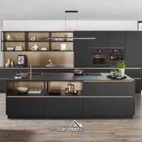 Meubles de cuisine modernes et minimalistes, ensemble de meubles de cuisine modulaires sur mesure avec îlot pour villa et appartement