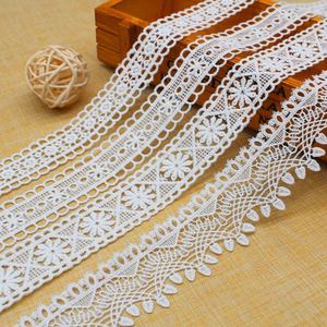 निर्माता सफेद पानी में घुलनशील कपास नेत्रगोलेट कढ़ाई फीता ट्रिम - Product Image 4