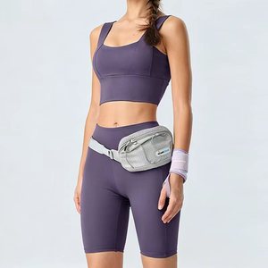 Ensemble de yoga effet seconde peau 2 pièces pour femme : Soutien-gorge de sport à col carré et short cycliste dos croisé pour la gym et le fitness - Product Image 4