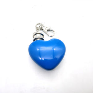 Vente en gros de 30ml 1oz flacon de hanche porte-clés en forme de coeur flacon en acier inoxydable SS304 bouteille de coeur <span class=keywords><strong>mini</strong></span> articles à boire porte-clés flacon - Product Image 6