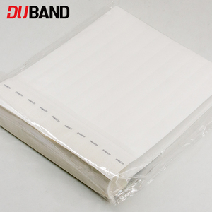 Braccialetti di Sicurezza in Tyvek Impermeabili, Annullabili alla Rimozione, per Controllo Accessi, Logo <span class=keywords><strong>e</strong></span> Colori Personalizzabili - Product Image 1