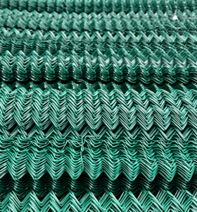 <b>Plastic</b> Coated square Chain Link <b>Mesh</b> for Livestock Feeding with rust and Chew Resistance Customizable with Cutting Service - Product Image 6