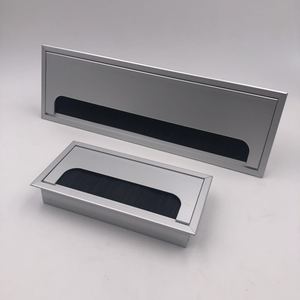Boîte de gestion de câbles en alliage d'aluminium Luye Hardware 80mmx275mm, glissière latérale, pour bureau, conférence, usage professionnel - Product Image 3