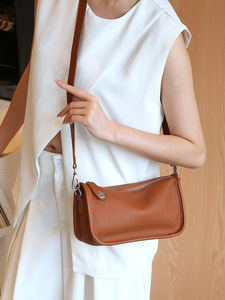 2025 nouvelle vente directe d'usine simple sac à bandoulière multicolore couture quotidienne exquise - Product Image 5