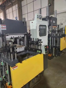 Pressa Vulcanizzatrice Piana Automatica ad Alta Efficienza per Stampaggio Gomma Siliconica e Formatura Idraulica - Product Image 6