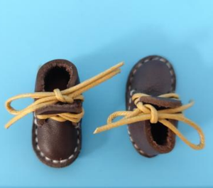 Nouvelles bottes pour poupées, bottes Martin, chaussures de jouet 1/3, vente en gros - Product Image 2