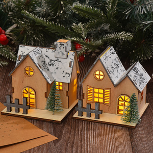 CJH cabina luminosa LED in legno ornamento di natale inciso natale decorazione del Desktop intagliato ornamento della casa per le festività natalizie - Product Image 2