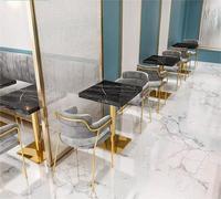 Ensemble de mobilier de restaurant moderne avec canapé en bois, banquette en cuir et tissu, table et chaises pour hôtel et cuisine