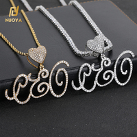 Pendentif personnalisé en forme de cœur serti de diamants CZ, bijoux de luxe NUOYA, pendentif avec nom personnalisé, lettre cursive en diamant