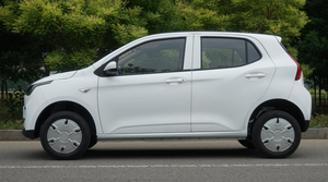 Dépôt Alaval à énergie solaire 5 portes 4 sièges petite voiture de charge 70kmh 80V automatique solaire Lhd solaire EV voiture avec panneau solaire - Product Image 3