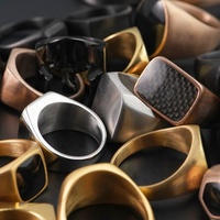 Statement-Design Edelstahlringe Großhandel Klobiger Fingerschmuck Herstellerpreis Gemischte Mode Amerikanischer Stil 2024