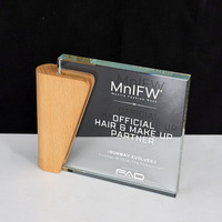 Trophées en cristal de haute qualité avec base en bois, plaque de récompense en cristal de verre vierge MH-T571