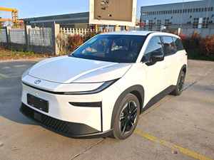 <span class=keywords><strong>Toyota</strong></span> 2025 <span class=keywords><strong>BZ</strong></span> 3X 430 Air Automatique Disponible en Stock. Autonomie électrique pure : 420 km. - Product Image 2
