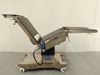 Table d'opération radiolucente orthopédique électrique YGD03 avec C-bras pour bloc opératoire