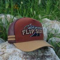 Casquette en maille structurée à 5 panneaux de qualité australienne avec impression à bords hauts, logo de broderie personnalisé, casquette à pression, casquette de camionneur