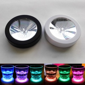 Sous-verre LED sensible à <span class=keywords><strong>la</strong></span> pression, base <span class=keywords><strong>de</strong></span> bouteille lumineuse à 3 LED, sous-verres lumineux pour <span class=keywords><strong>la</strong></span> décoration <span class=keywords><strong>de</strong></span> table VIP en boîte <span class=keywords><strong>de</strong></span> nuit - Product Image 1