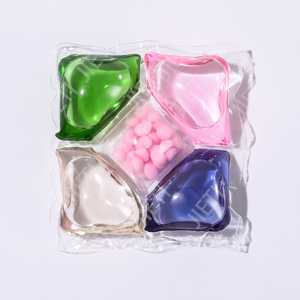 Venta caliente 5 en 1 Ecológico 8g Cápsulas de lavandería Polvo de fragancia perfumado sólido Vainas desechables para limpieza profunda Ropa larga - Product Image 4