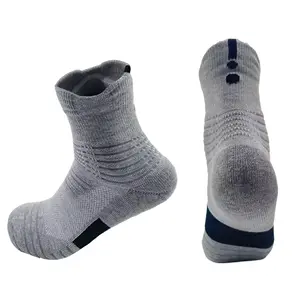 Yüksek kalite özel kaymaz atletik basketbol ayak bileği çorap ekip çorap spor çorapları