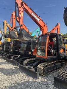 Miniexcavadora Doosan DX75 de la mejor marca coreana, usada en buen estado de funcionamiento con pocas horas de trabajo. - Product Image 4