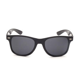 Nouvelle mode de <span class=keywords><strong>lunettes</strong></span> de soleil polarisées <span class=keywords><strong>Lunettes</strong></span> de soleil imprimées avec logo personnalisé <span class=keywords><strong>Lunettes</strong></span> de soleil vintage OEM pour hommes et femmes <span class=keywords><strong>2022</strong></span> - Product Image 2